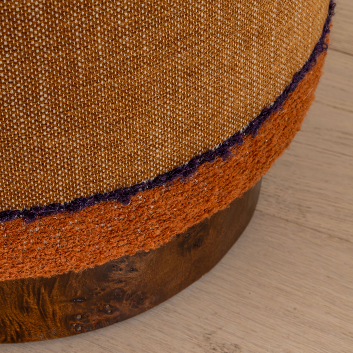 Abingdon Tailored Burl Ottoman | Élitis Ambienti Levante