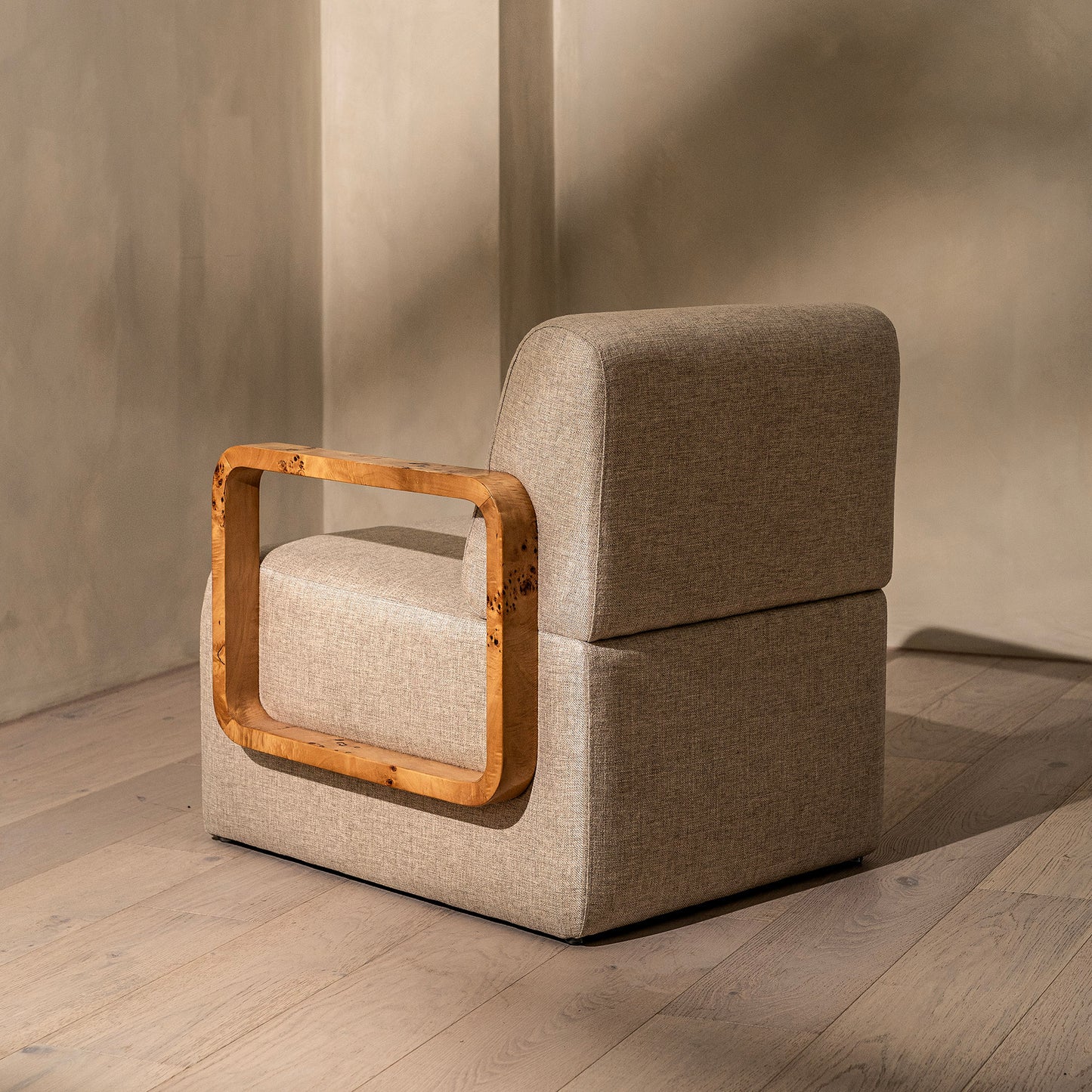 Thornhill Burl Armchair | Light Burl