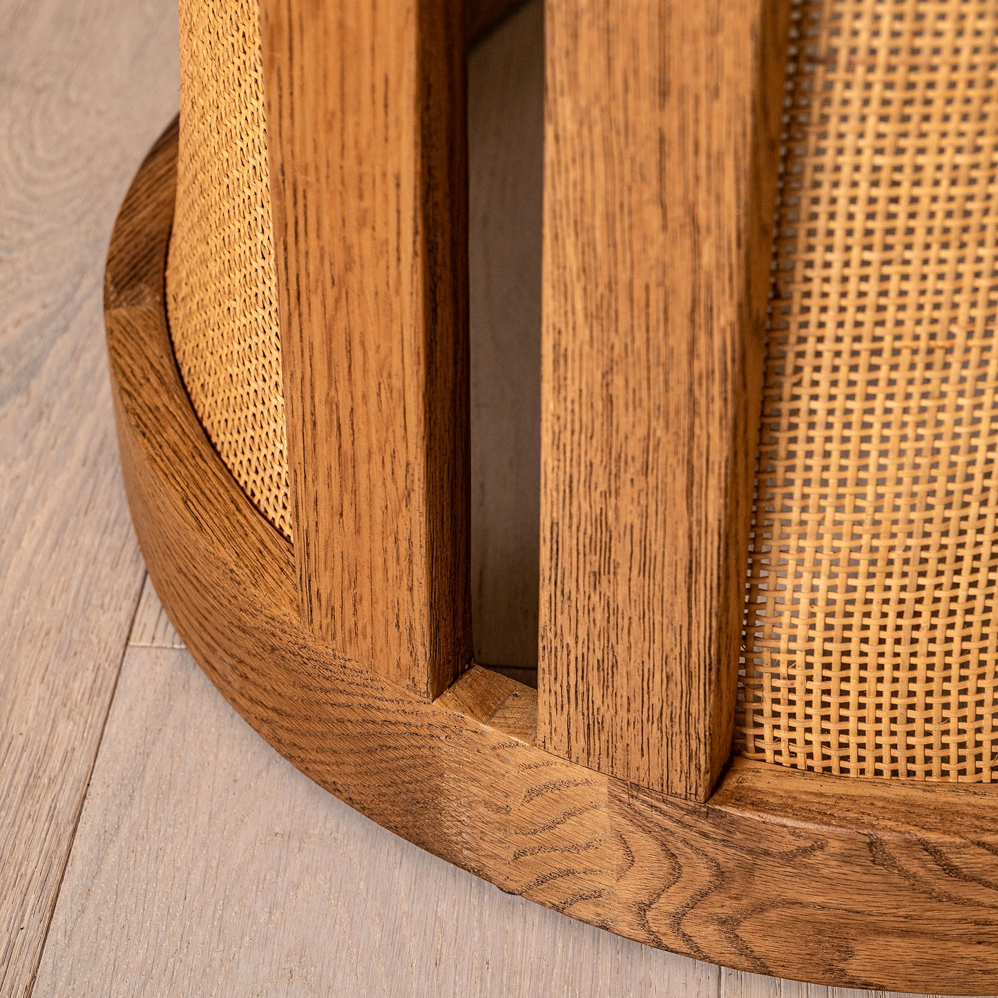Elmira Dining Chair | Whicker Mesh & Oak Frame