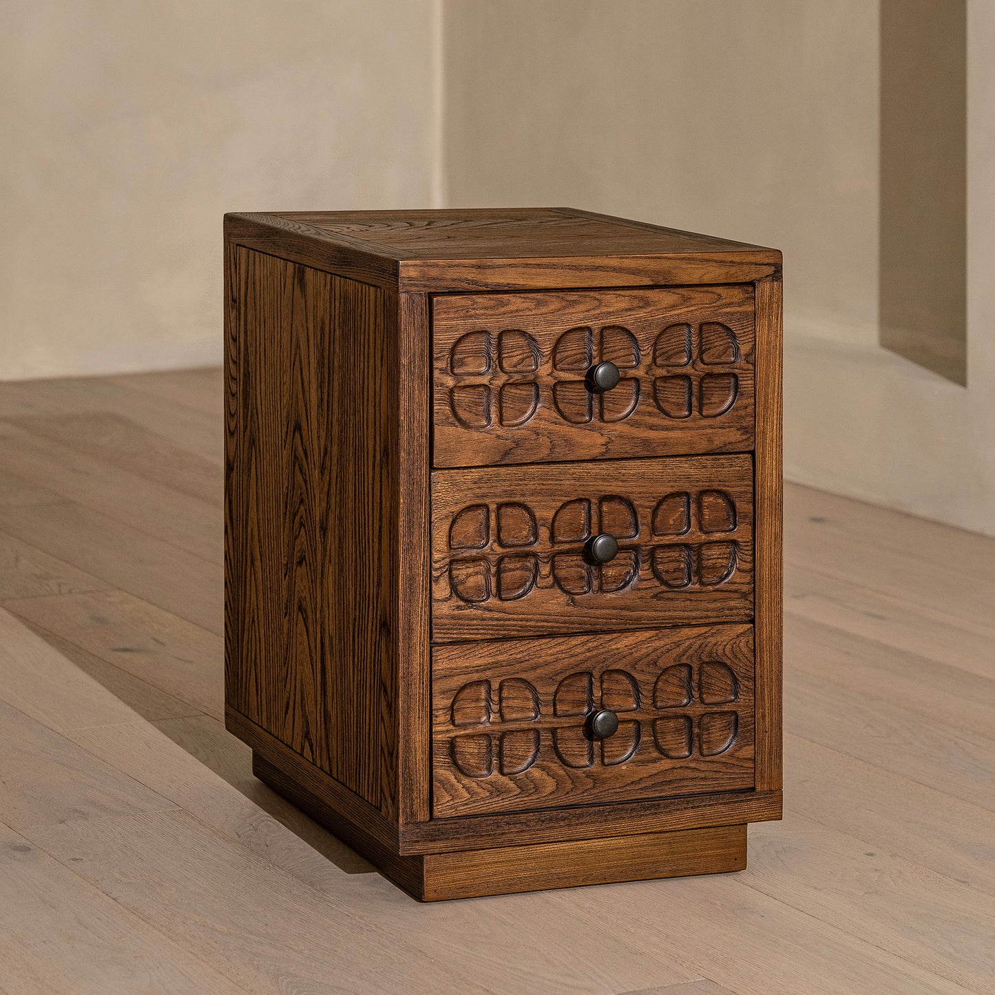 Hargate Bedside Table | 400 Wide Dark Chocolate Oak, 3 Drawer