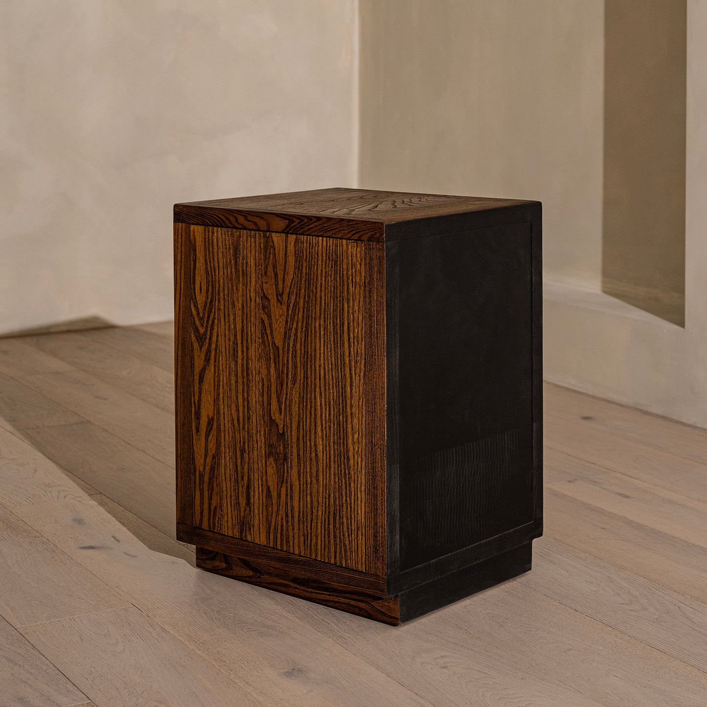 Hargate Bedside Table | 400 Wide Dark Chocolate Oak, 3 Drawer