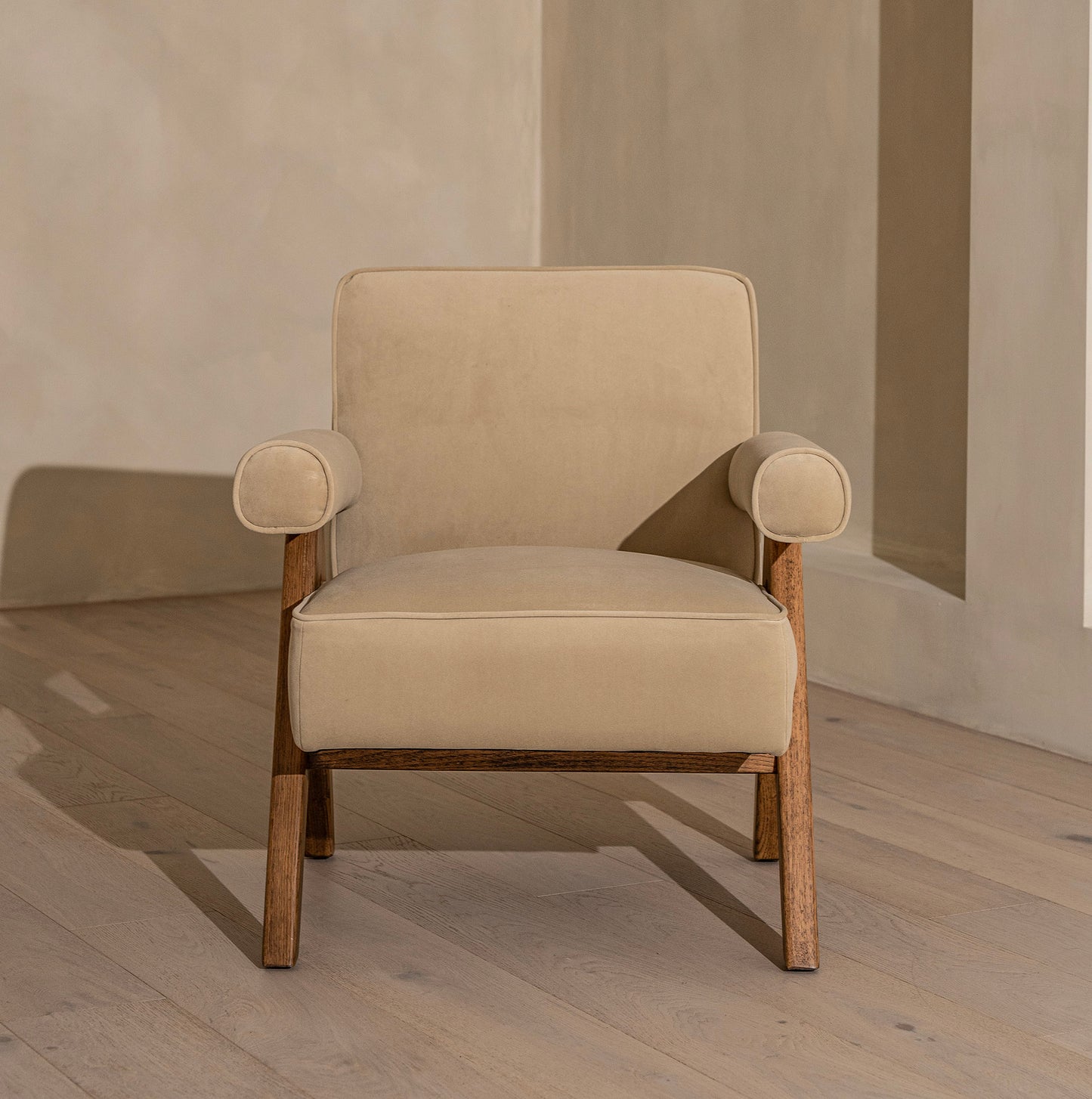 Whistle Feature Chair | 77 Wide, Mid-Century Velvet