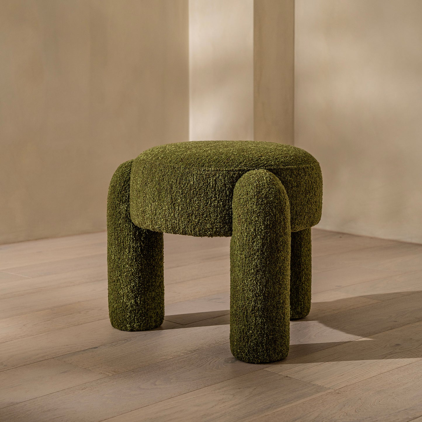 Wilshire Stool