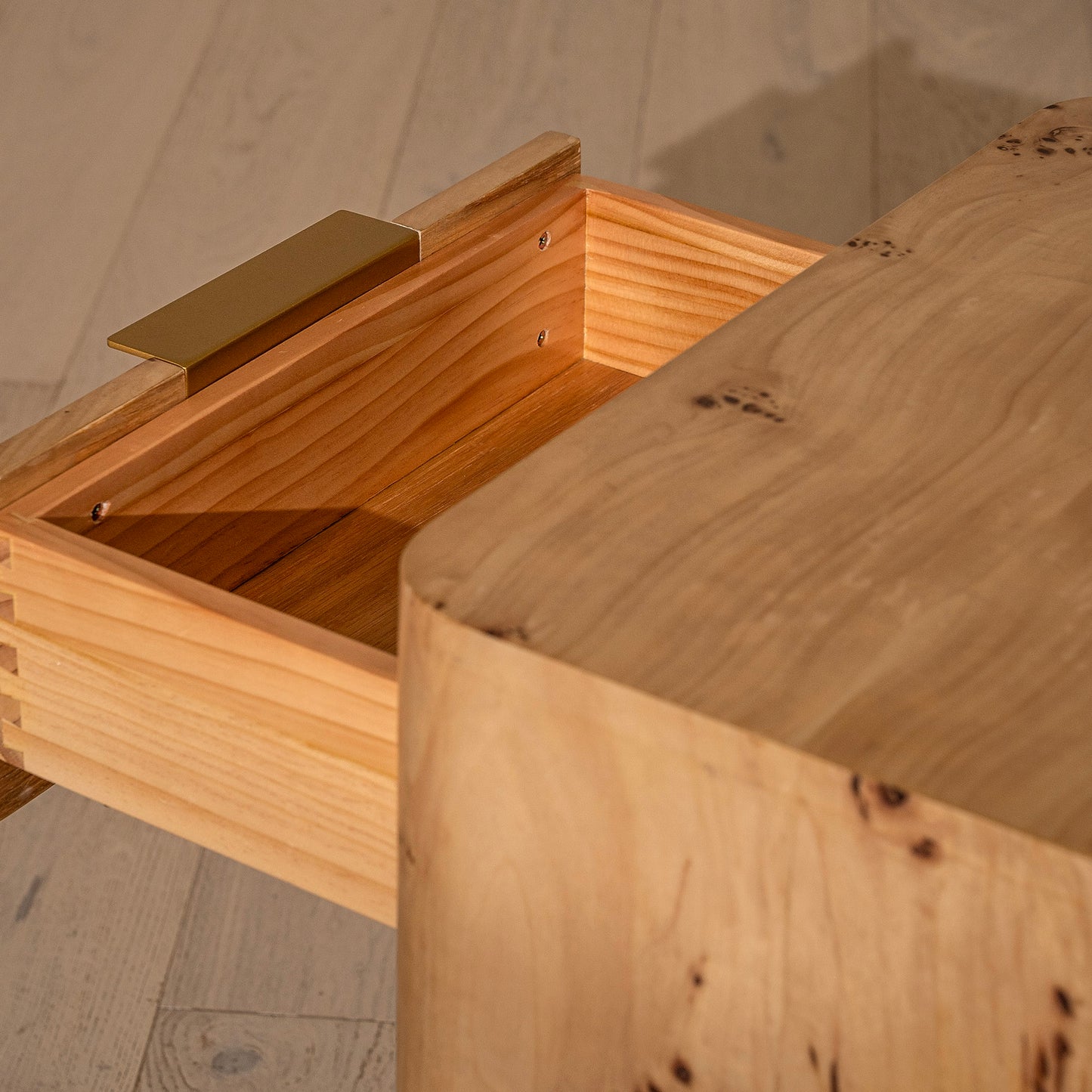 Thornhill Bedside Table | 550 Wide Burl, 1 Drawer