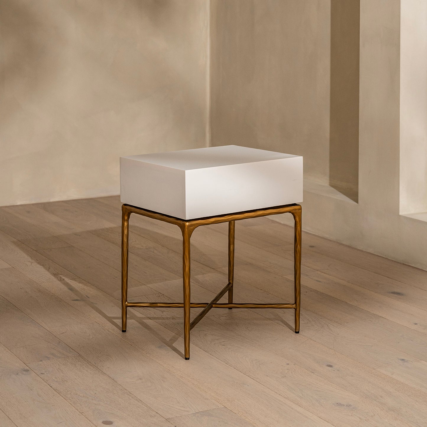 Airlie Bedside Table | 500 Wide White, Shagreen & Brass Forged Metal, 1 Drawer