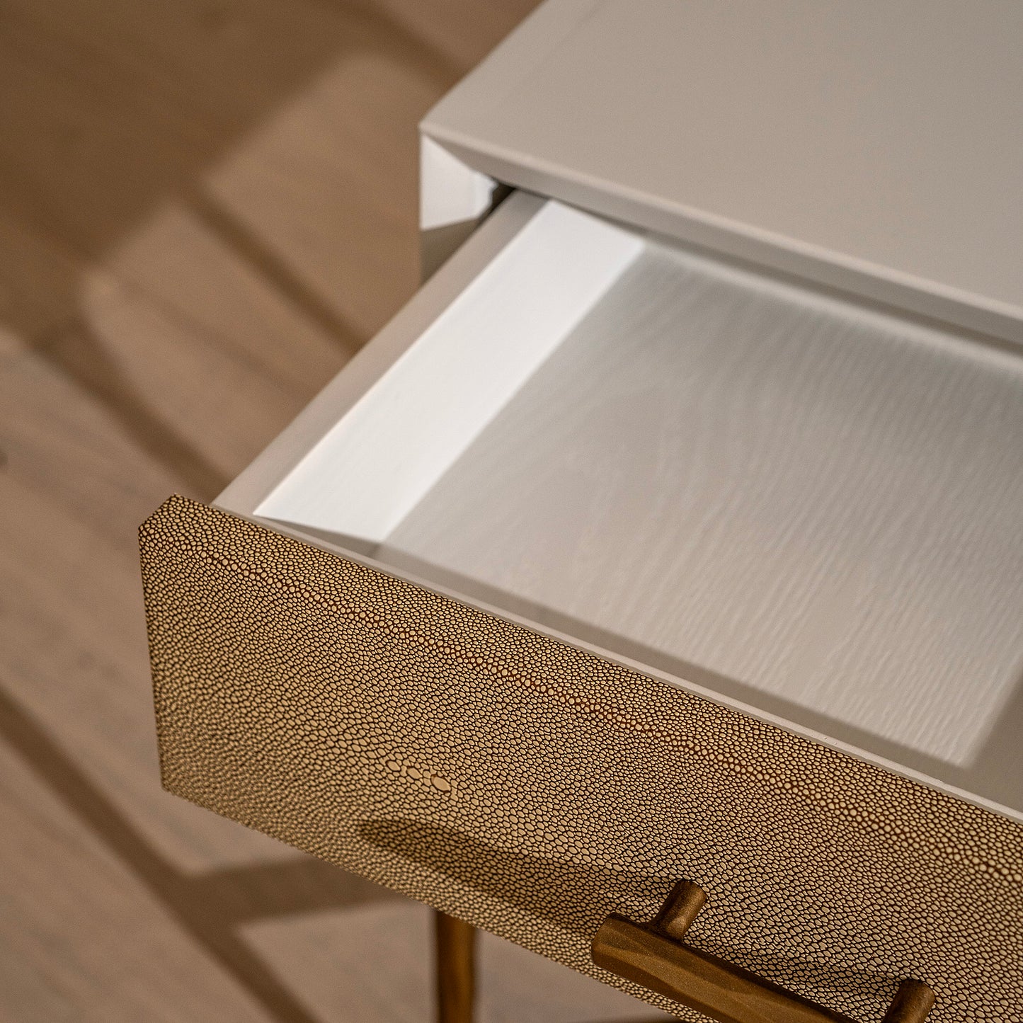 Airlie Bedside Table | 500 Wide White, Shagreen & Brass Forged Metal, 1 Drawer