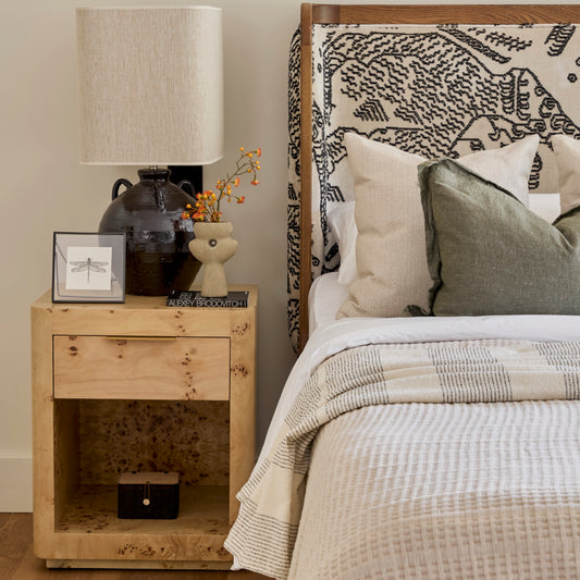 Thornhill Bedside Table | 550 Wide Burl, 1 Drawer