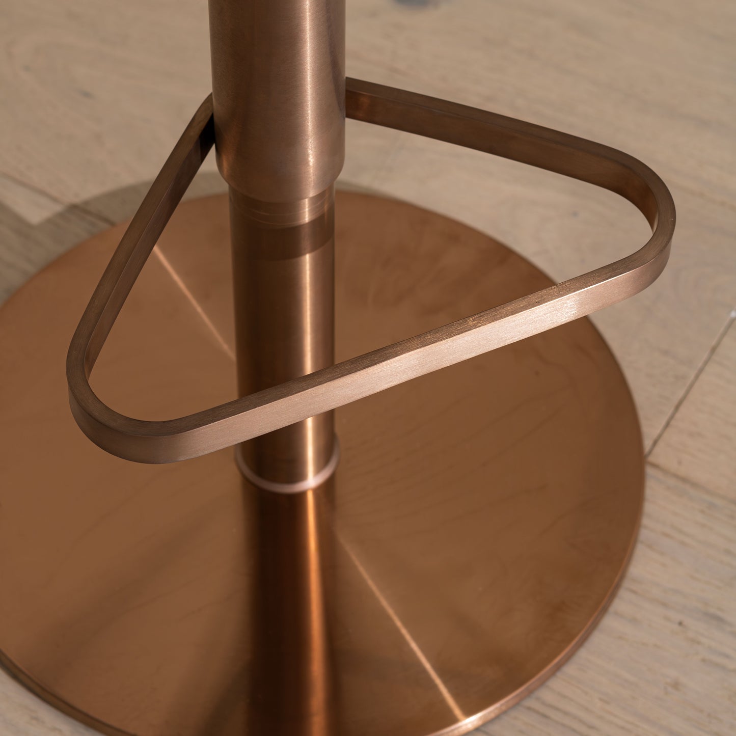 Willis Bar Stool | Copper & Brown Leather