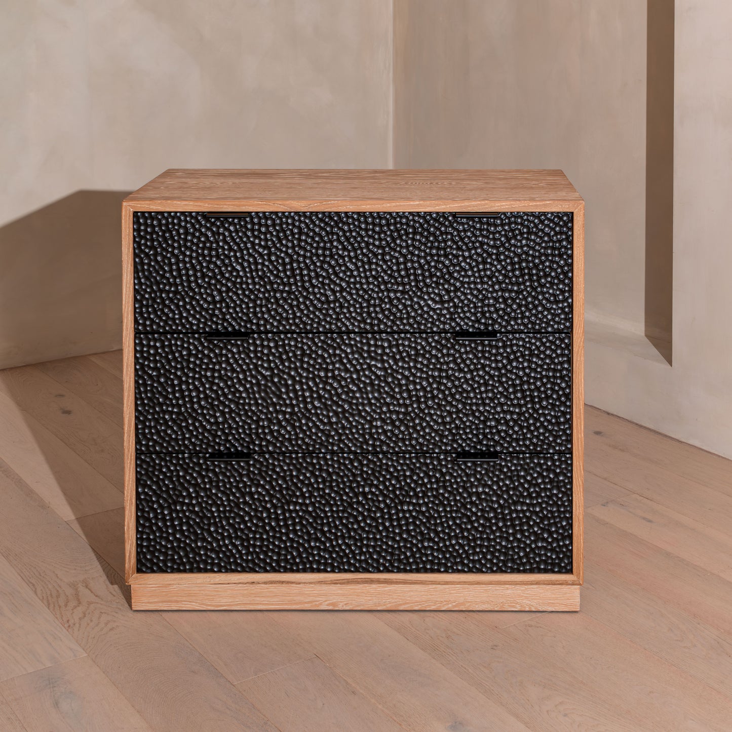 Denton Chest Of Drawers | 1000 Wide, Stained Oak & Black, 3 Drawer