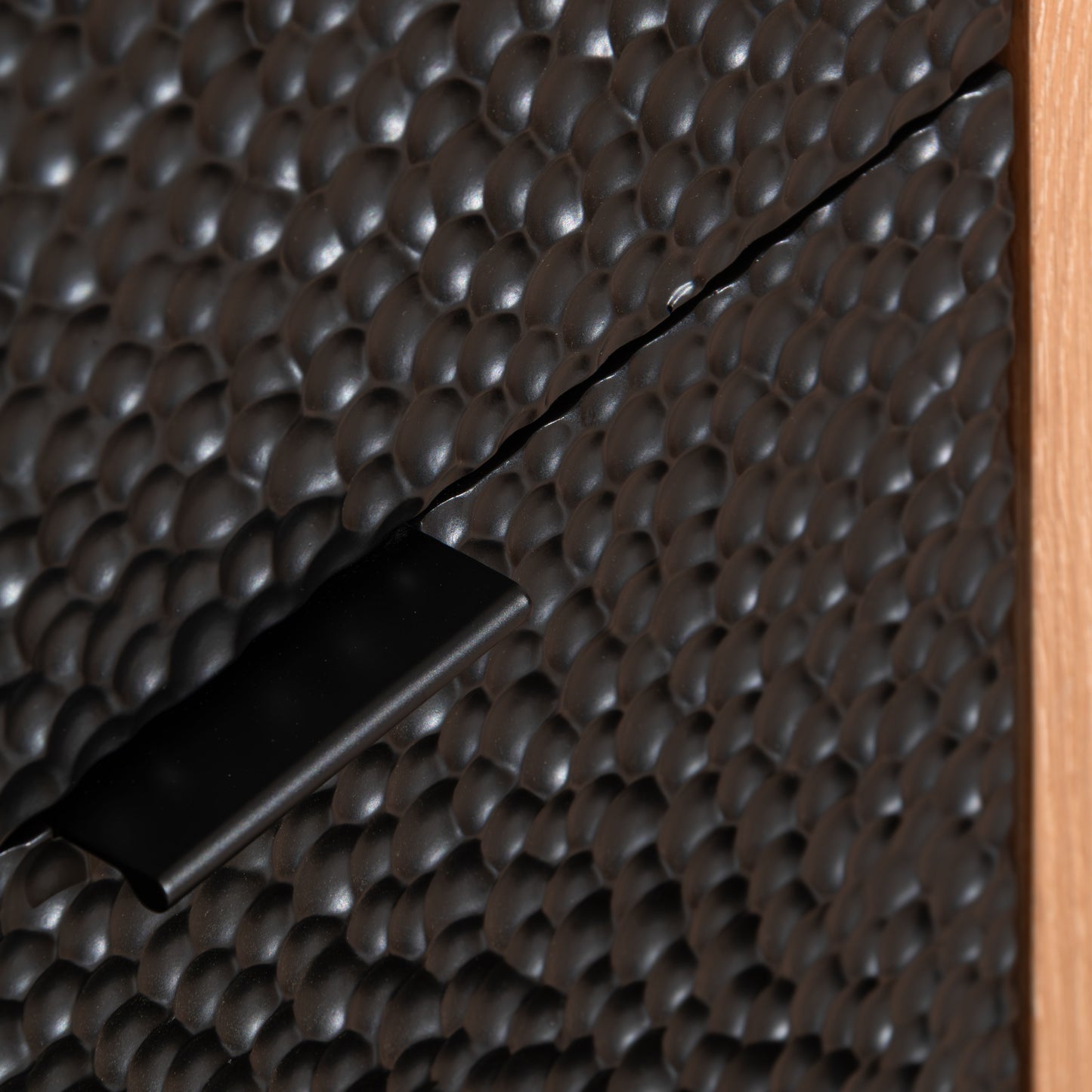 Denton Chest Of Drawers | 1000 Wide, Stained Oak & Black, 3 Drawer