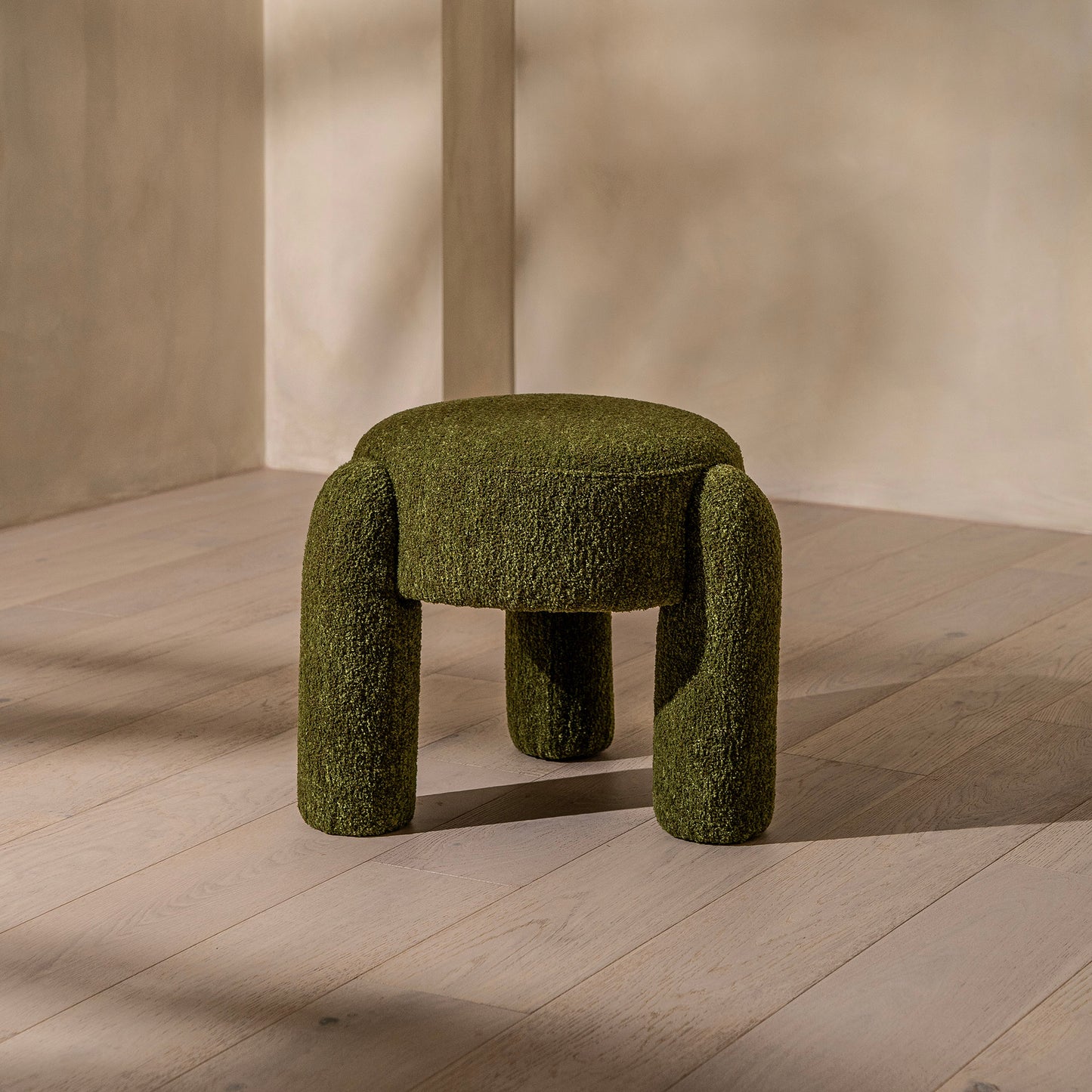 Wilshire Stool