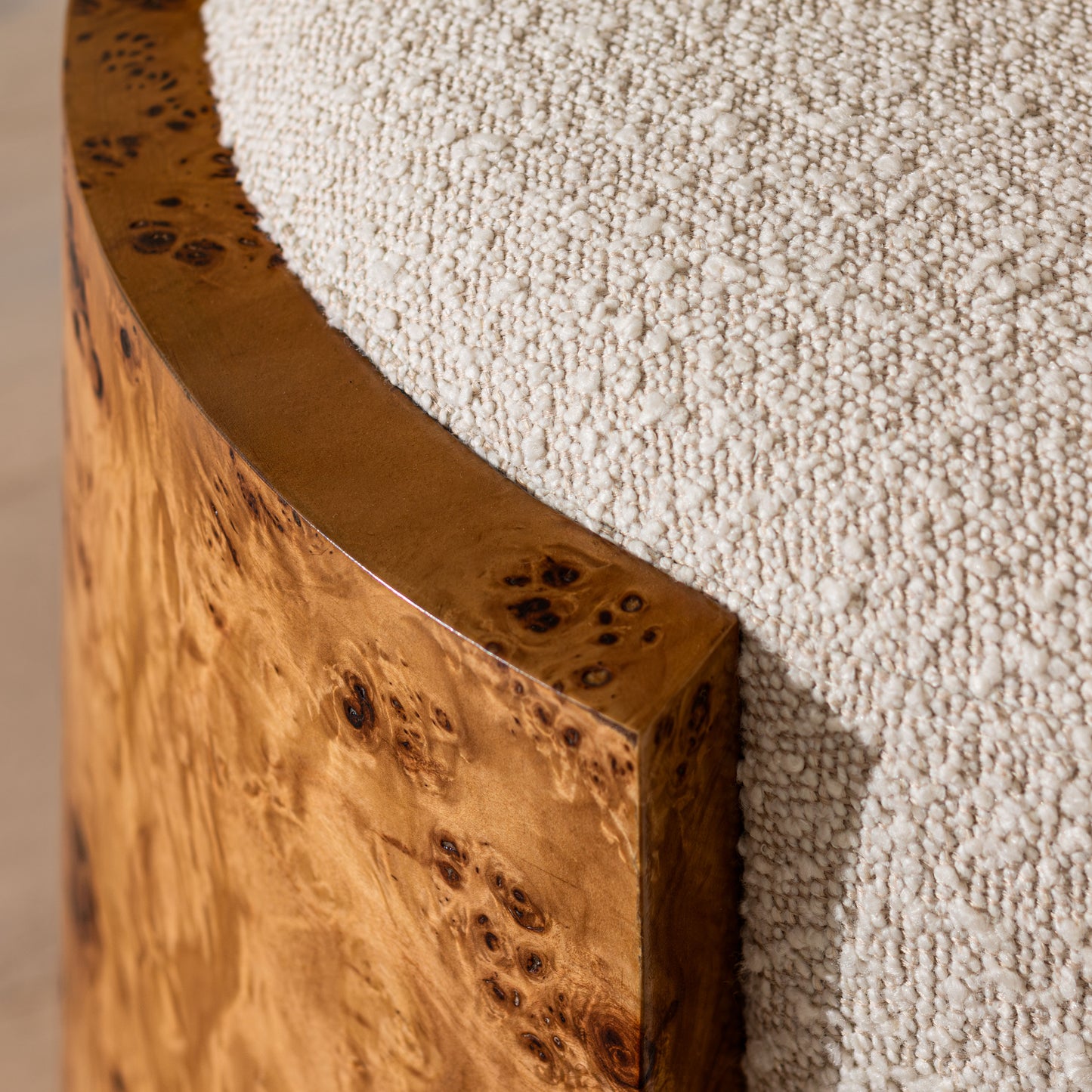 Bently Burl Bench | 120cm, Light Burl